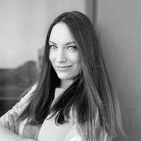 DR Elena Cernuschi